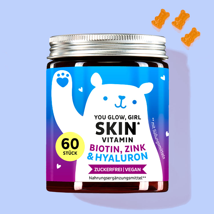 Auf diesem Bild ist eine Dose des Produkts You Glow, Girl Skin mit Biotin, Zink und Hyaluron von Bears with Benefits abgebildet.