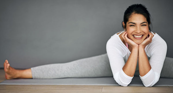 Face Yoga: Alle Fragen, Antworten und die Vorteile