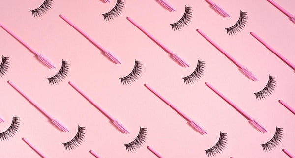 Tipps für vollere Wimpern und Augenbrauen